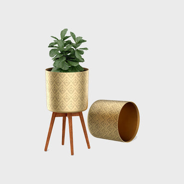 Wooden Table For Pot & Plants
